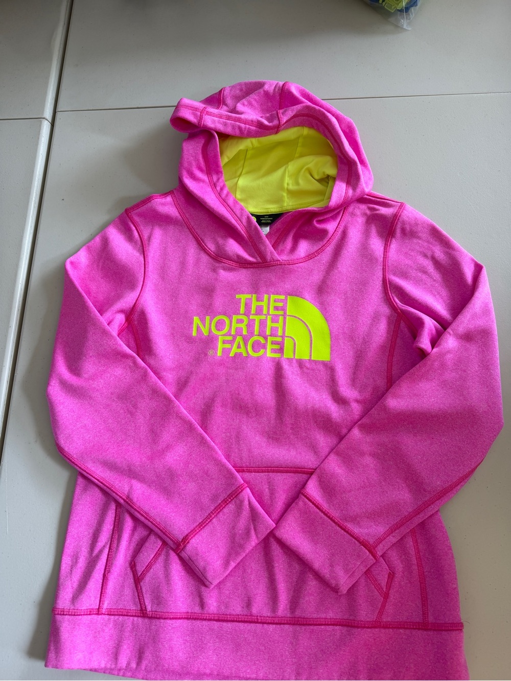 Women’s med North Face hoodie